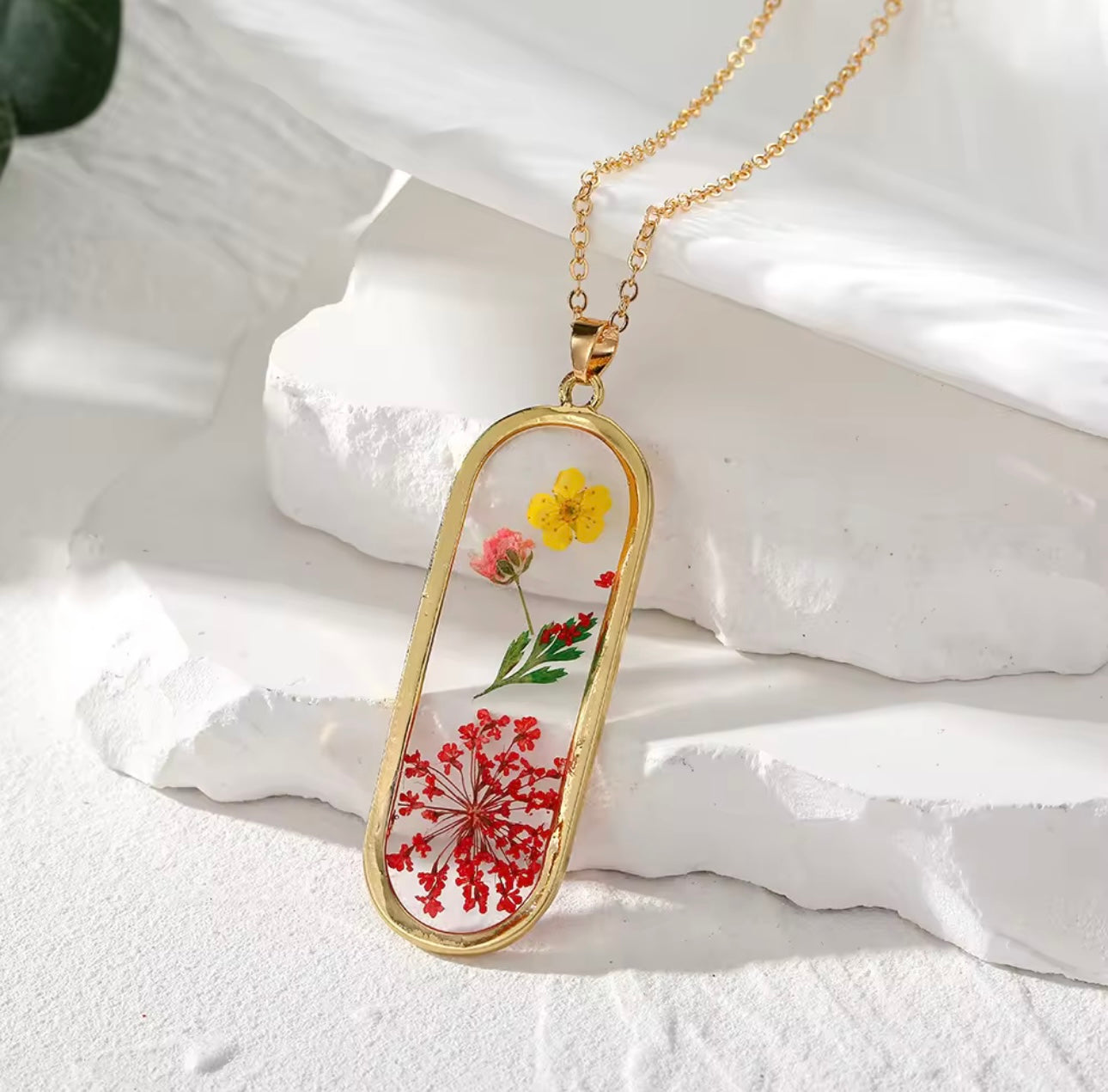 Pendants with Real Pressed Flowers