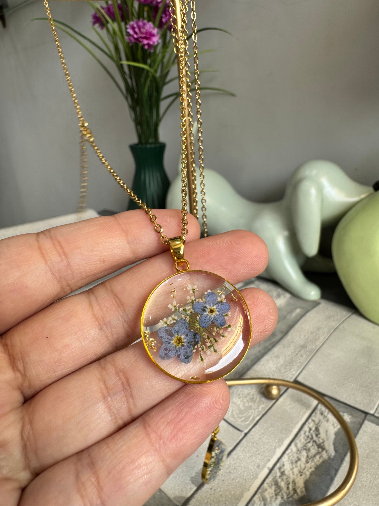Pendants with Real Pressed Flowers