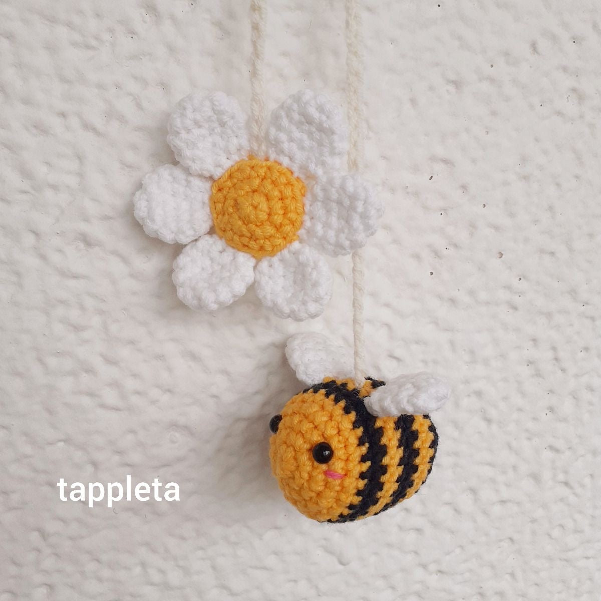 Adorable Crochet Honey Bee / Bumblebee Keychain