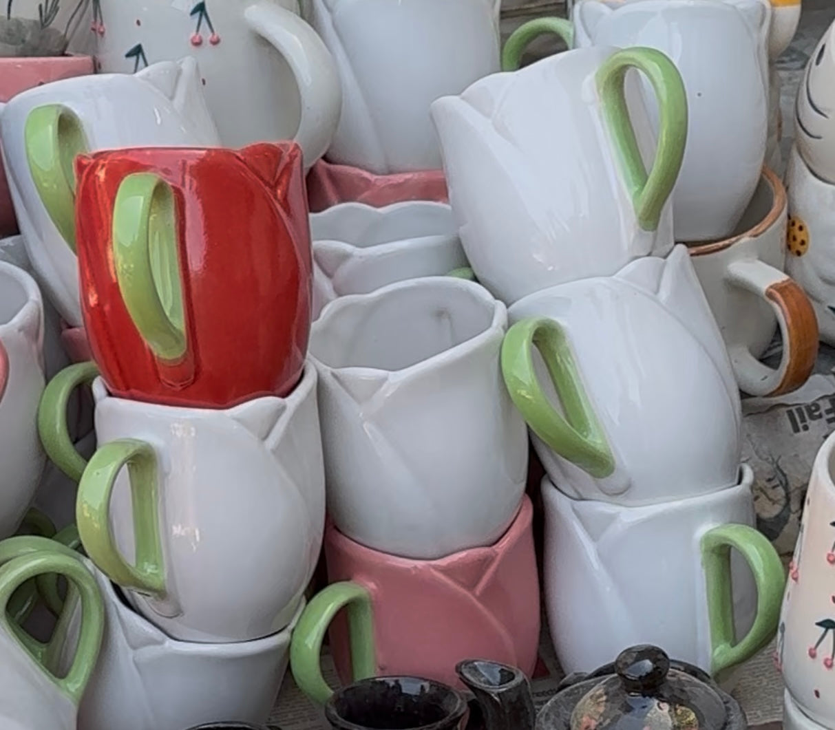 Classy Sleek Tulip Mug