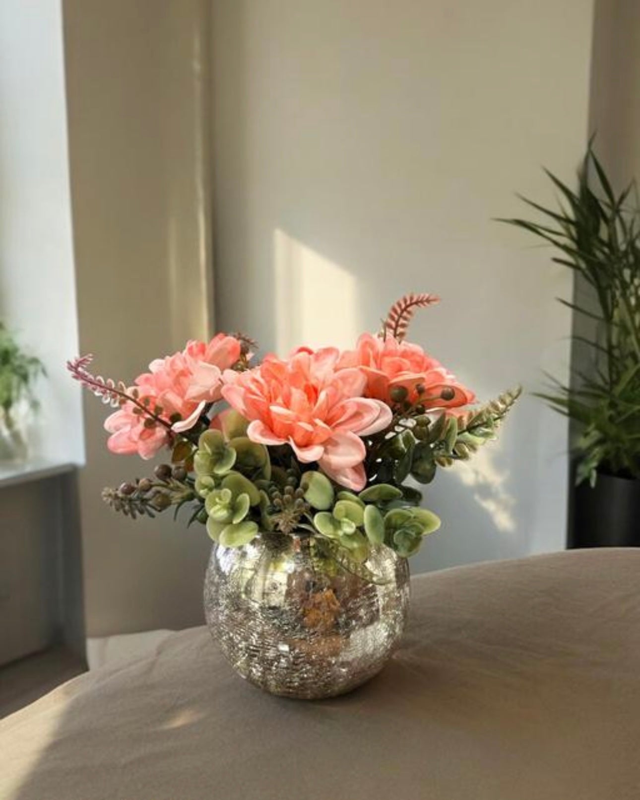 Artificial Pink Lilly Bunch with Glass Vase