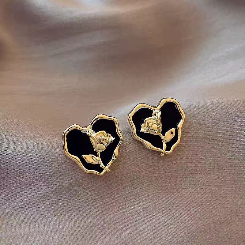 Vintage Style Rose Irregular Embedded Heart Gold & Black Earrings