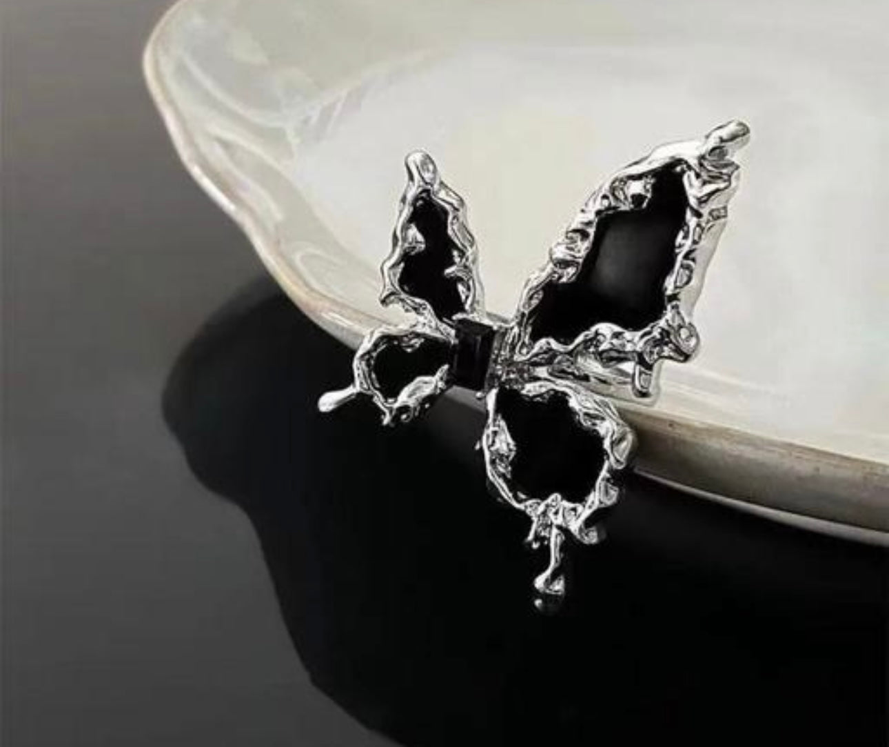 Black Butterfly Statement Rhinestones Ring