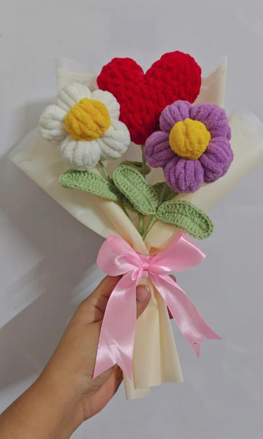 Cute Heart & Daisies Plush Crochet Bouquet