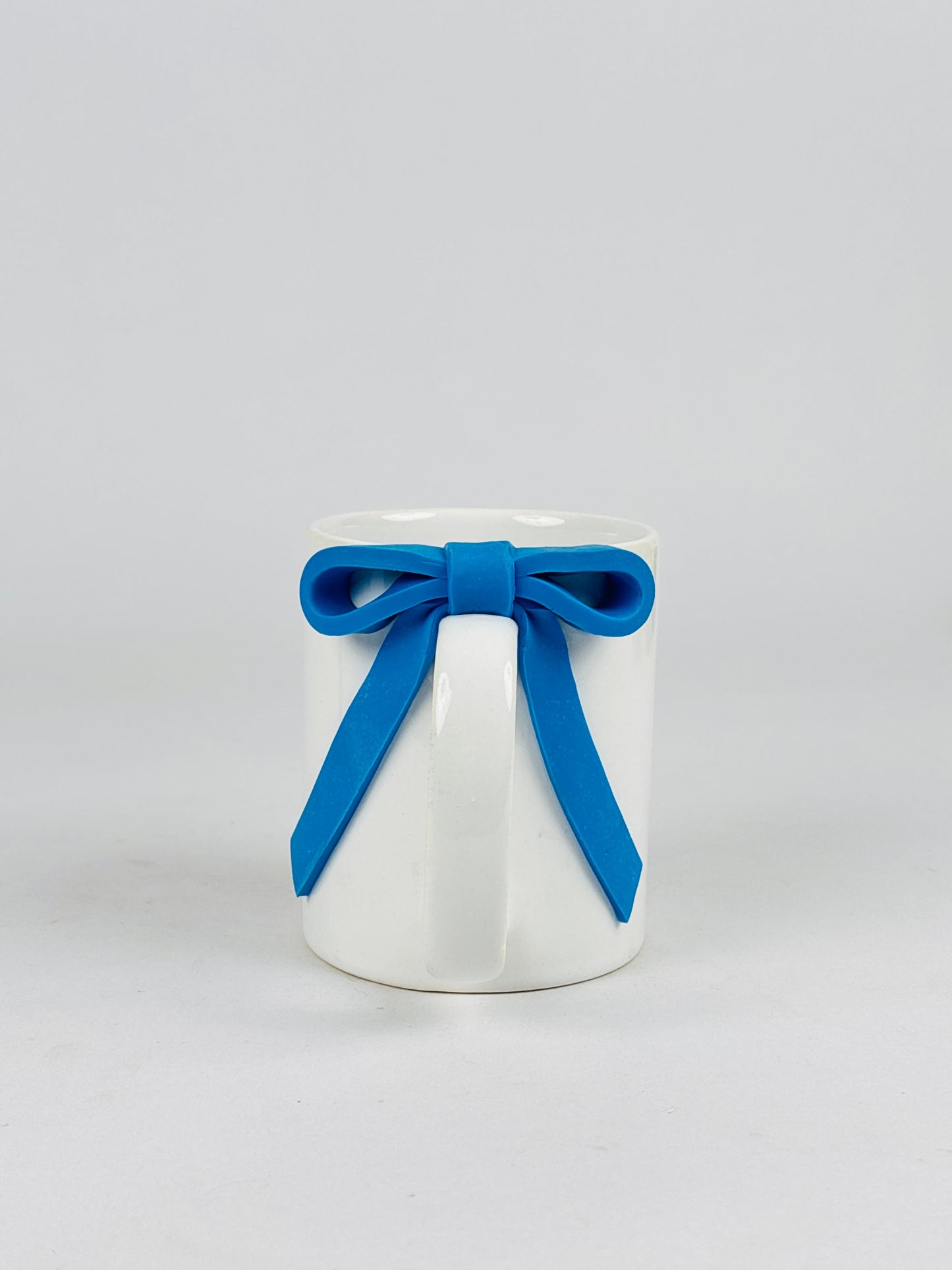 Quirky Handle Bow Mug