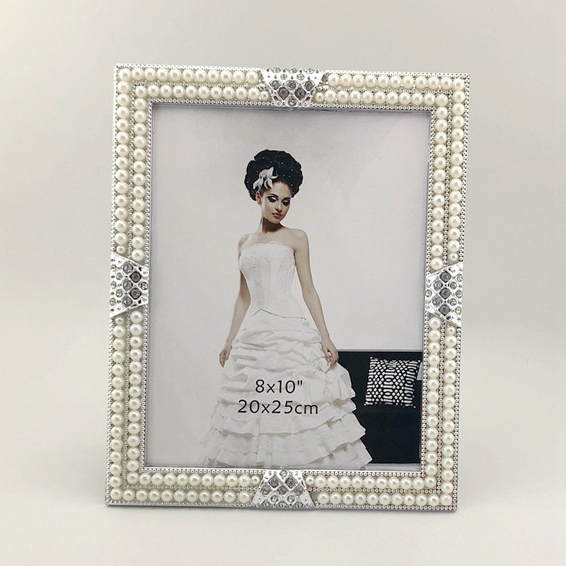 Pearl Detail Photo Frame