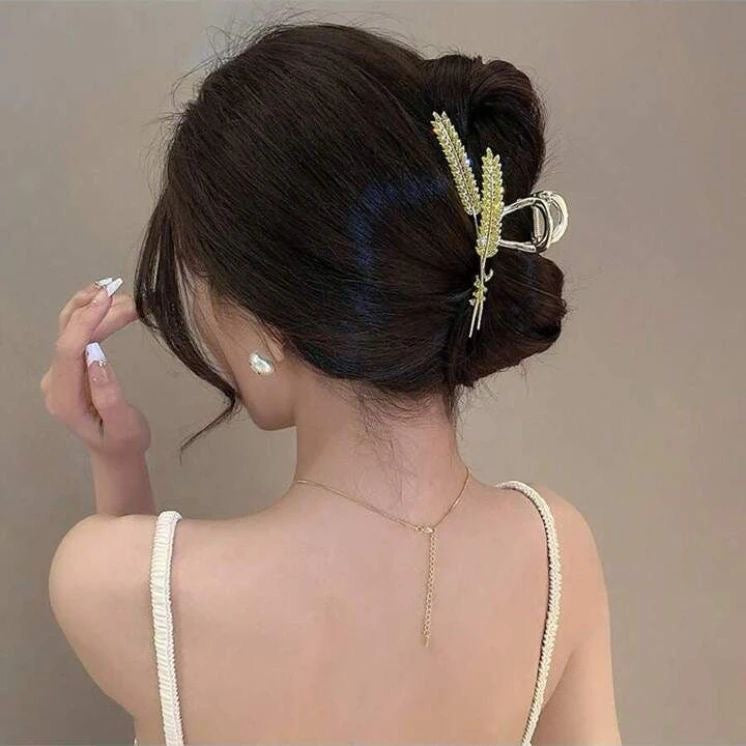 Korean Rhinestones Metal Hairclip / Clutcher / Claw