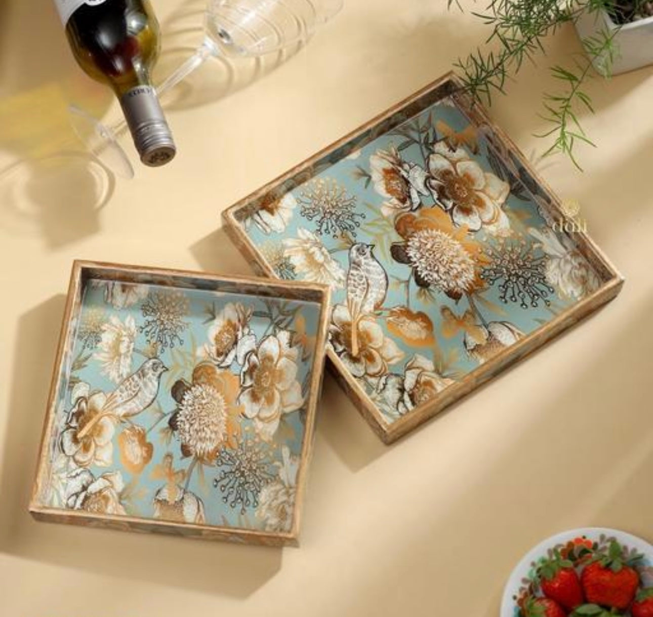 Square Nesting Trays - Set of 2