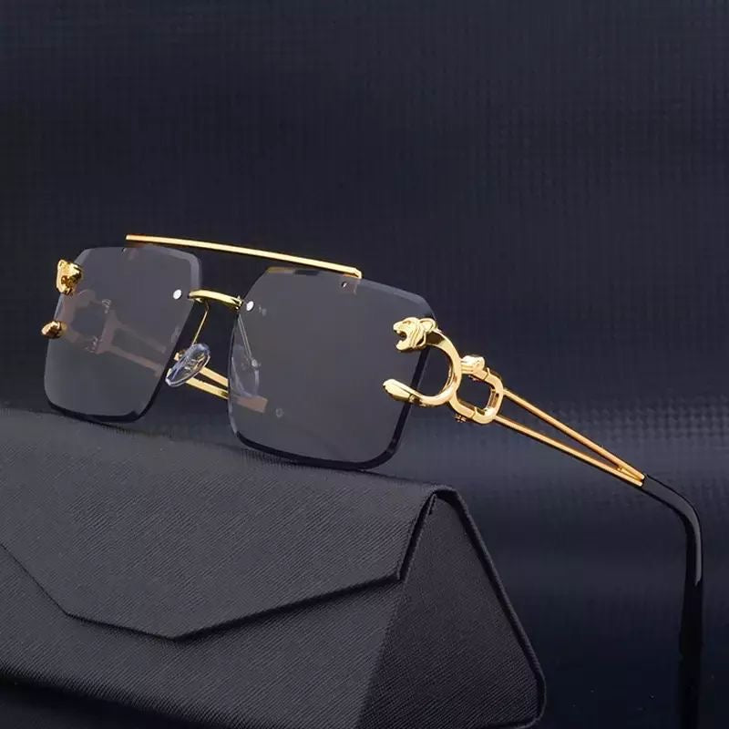Luxury Retro Square Sunglasses Black & Gold