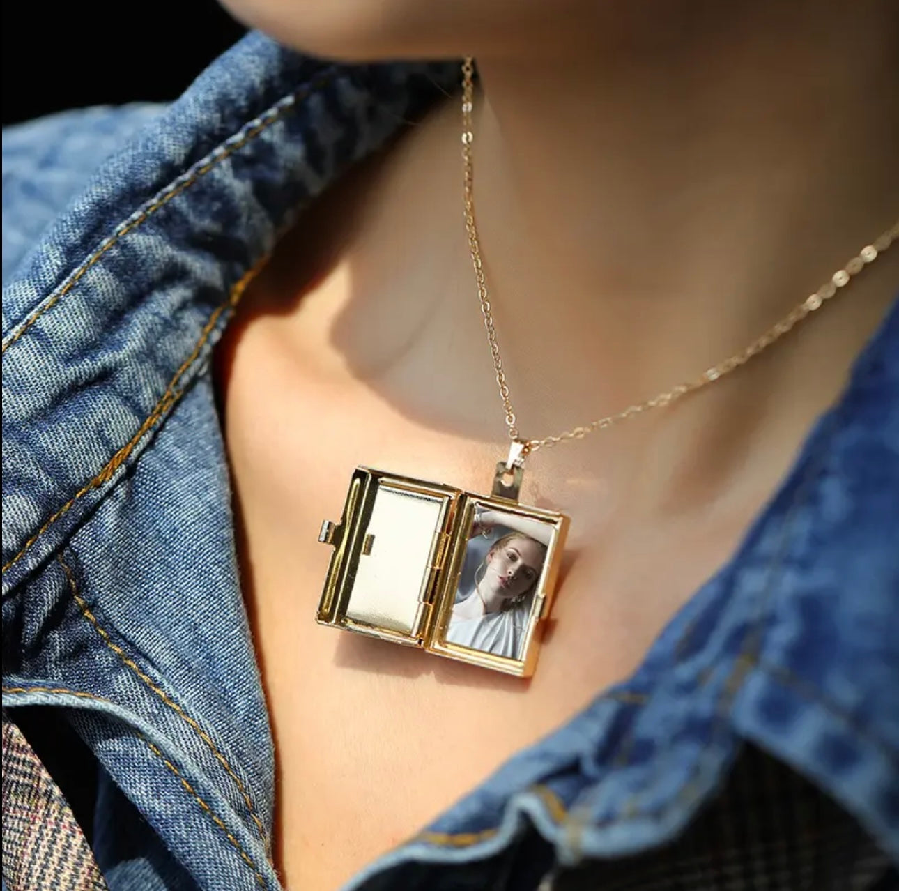 Premium Square Photo Frame Locket 18K Gold Plated