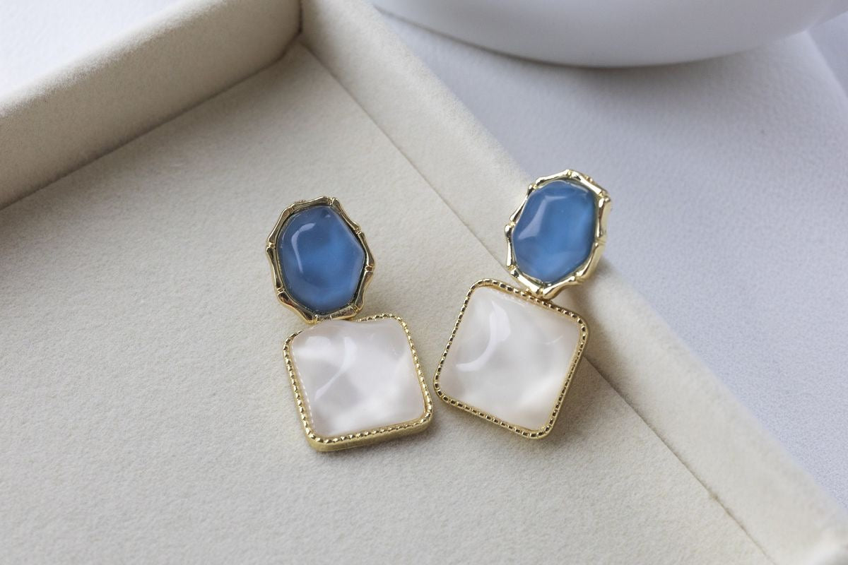 Elegant Gold Plated Blue & White Gemstone Upside Down Ripple Earrings