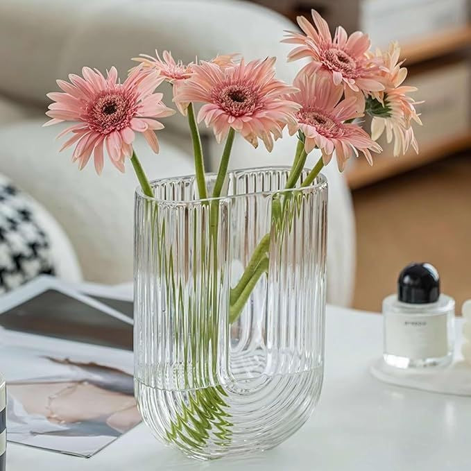 Clear Ribbed U-Shaped Glass Vase