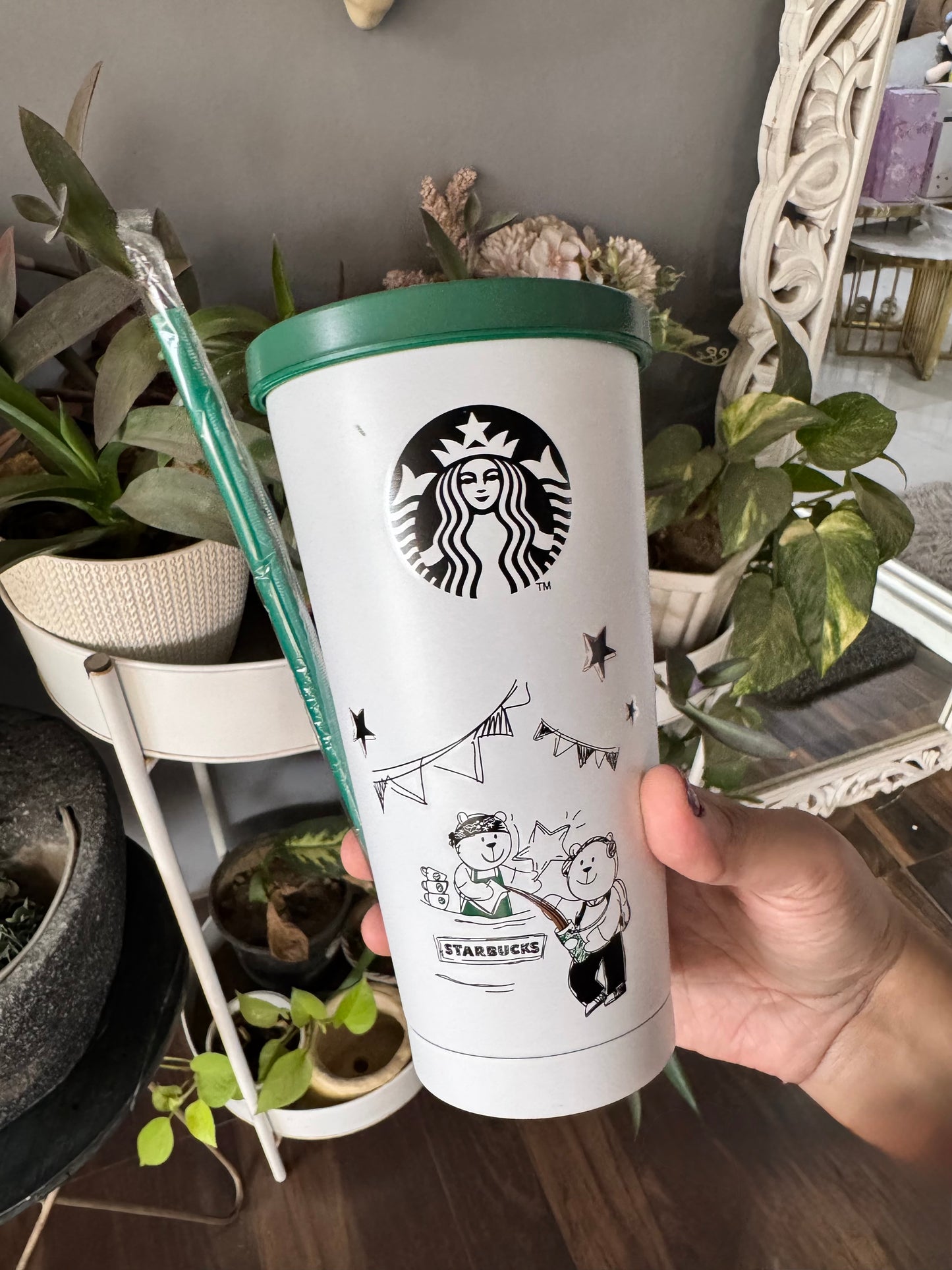 Trending Starbucks Insulated Tumbler - 800 ml (Limited Edition)