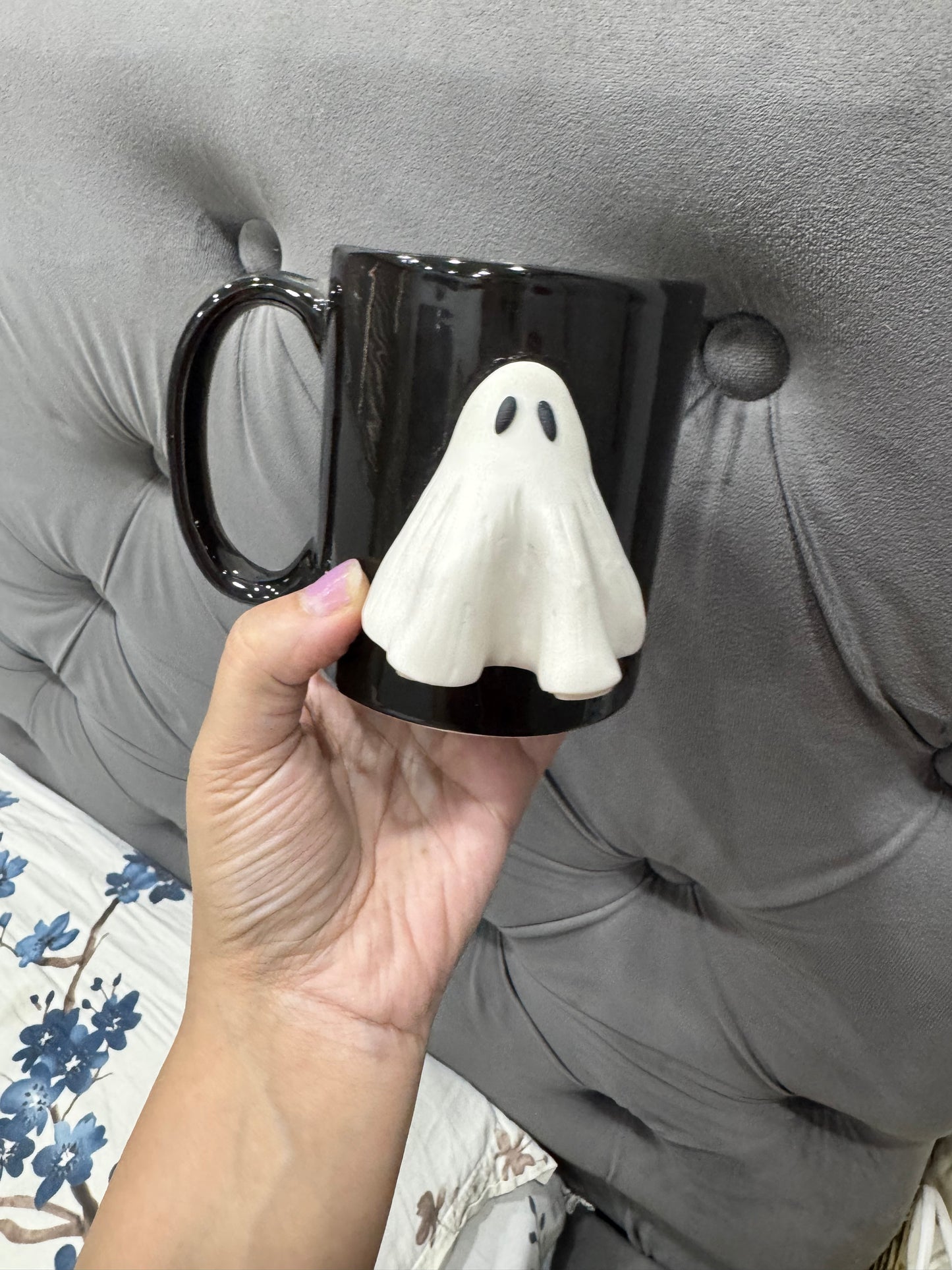 Cute Halloween Ghost Design Mug
