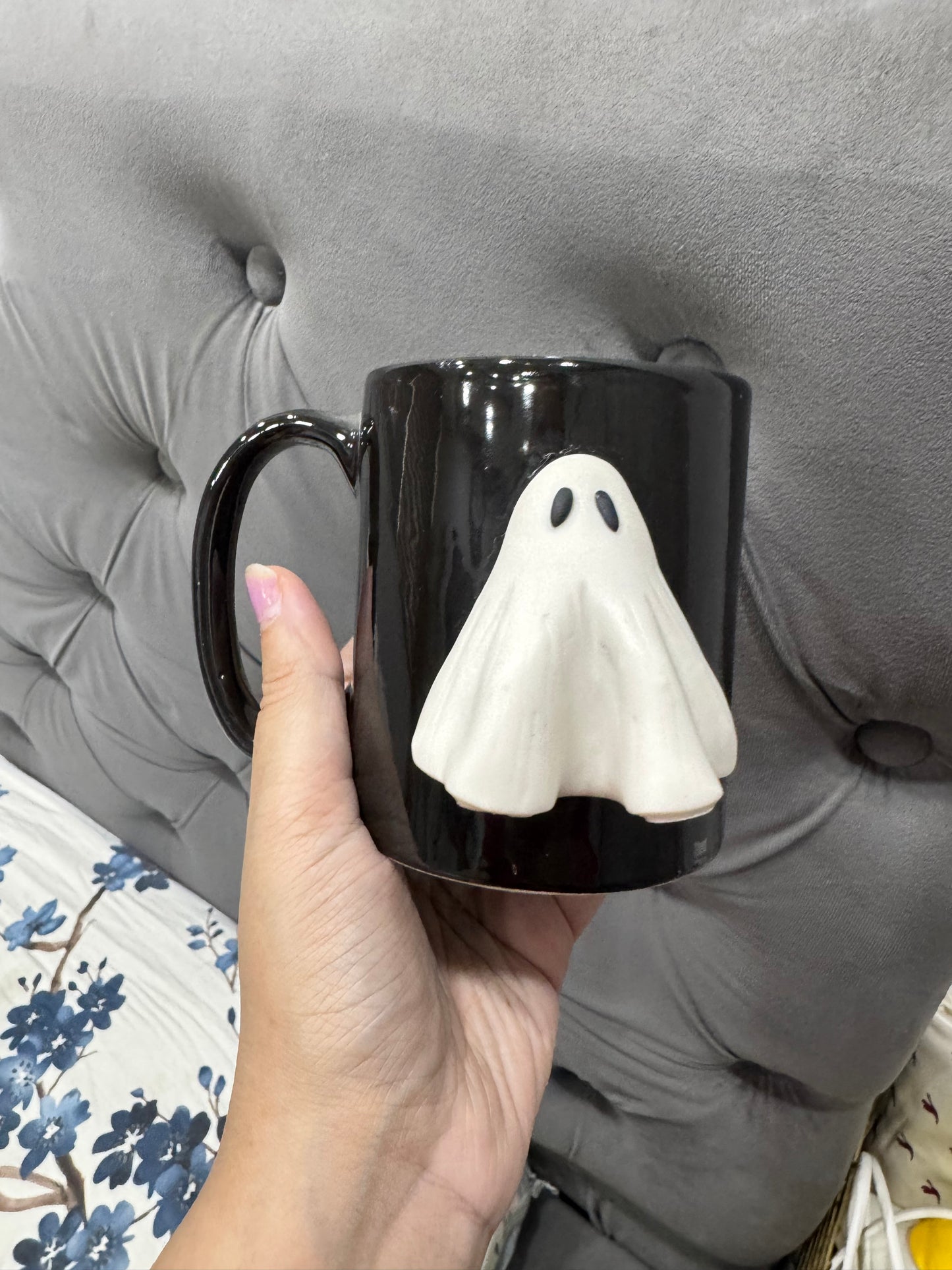 Cute Halloween Ghost Design Mug
