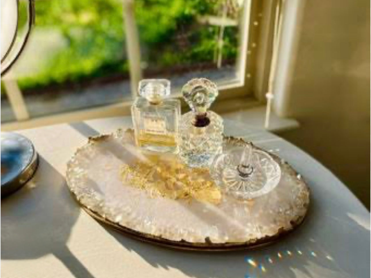 Round Luxe Decorative Tray
