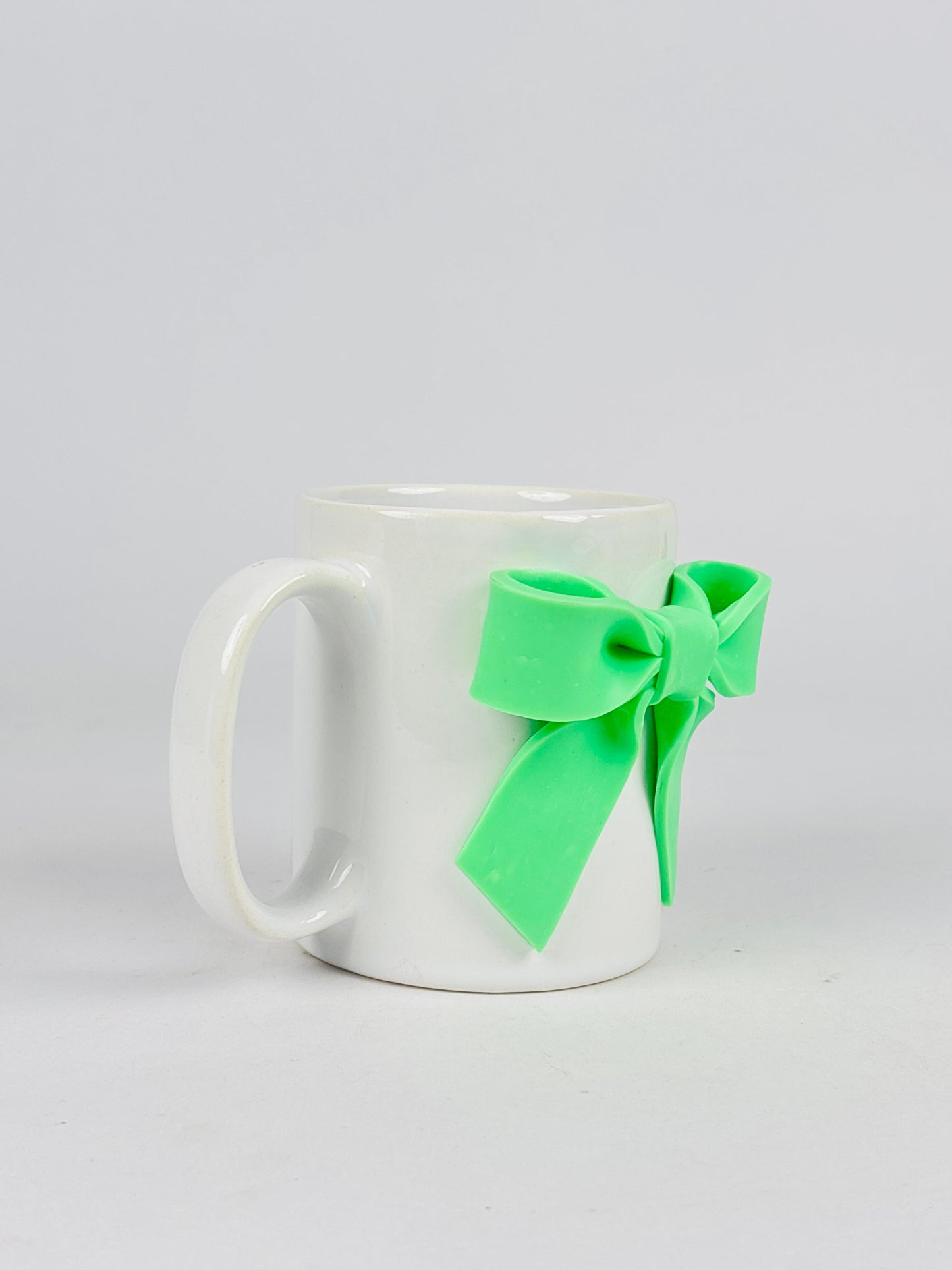 Quirky Front Bow Mug