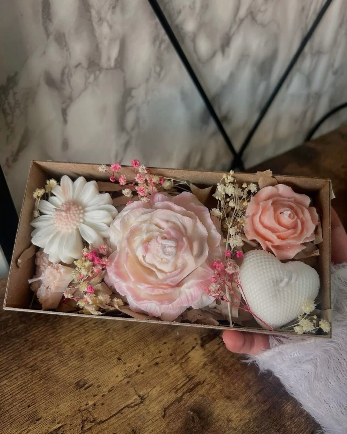 Valentine’s Day Special Candles Gift Box