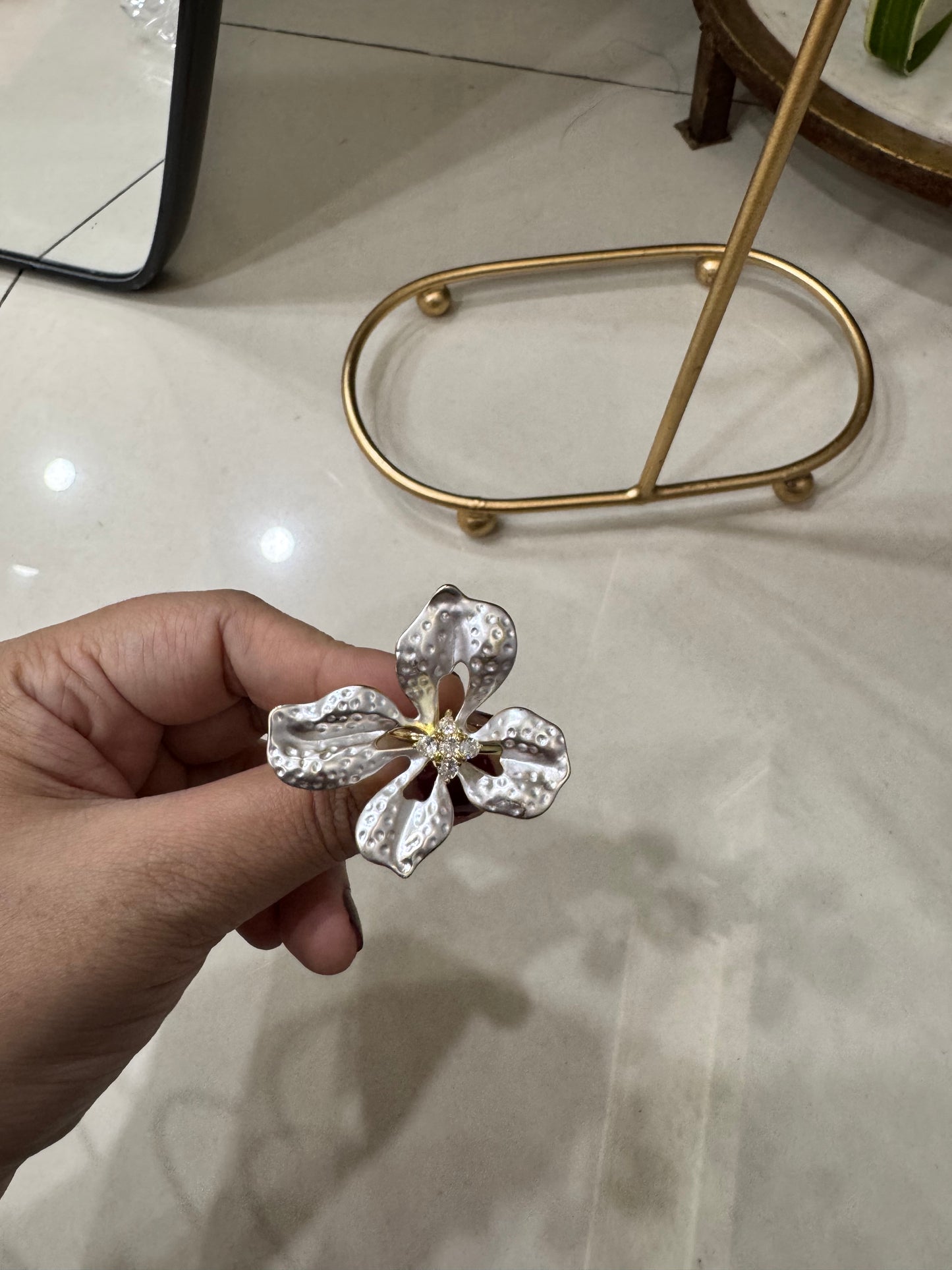 Elegant Silver Plated Flower Ring (Adjustable)