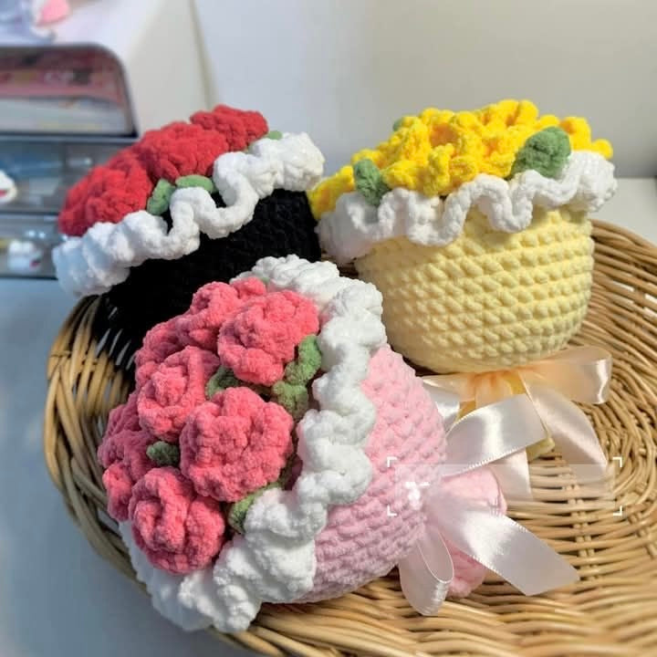Crochet Mini Bouquet Keychain