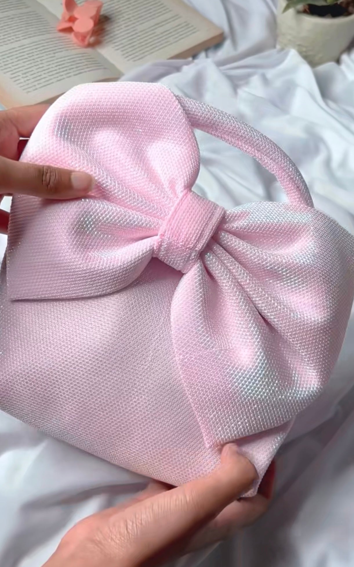 Aesthetic Shiny Bow Bag