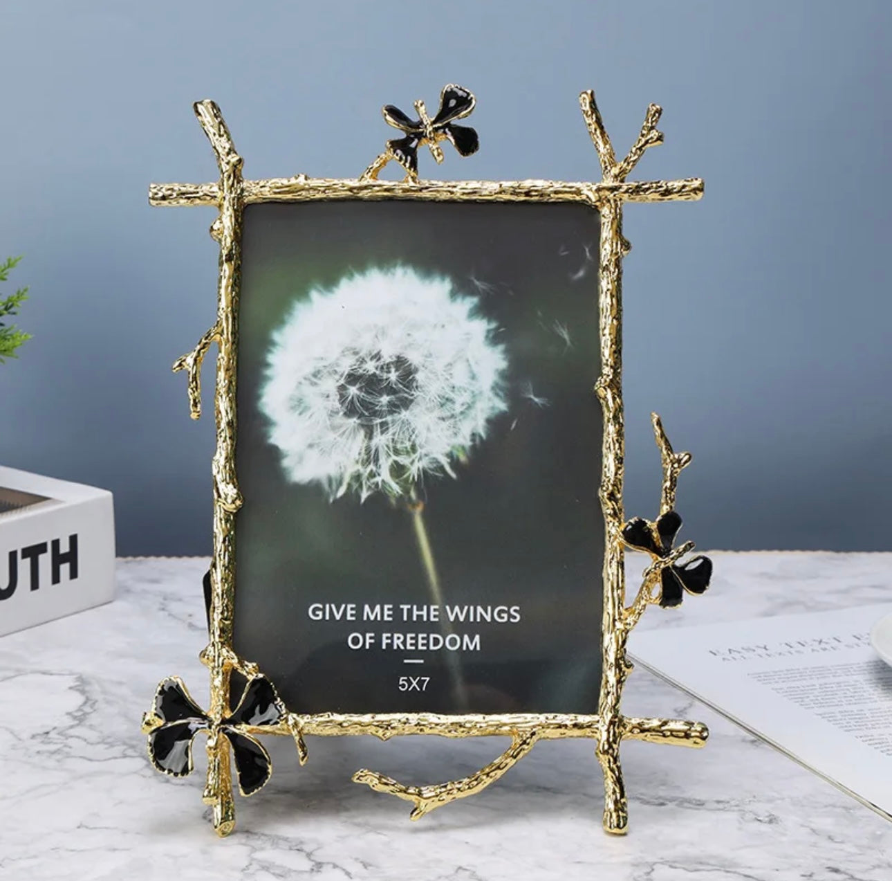 Light Luxury Gold Metal Photo Frame