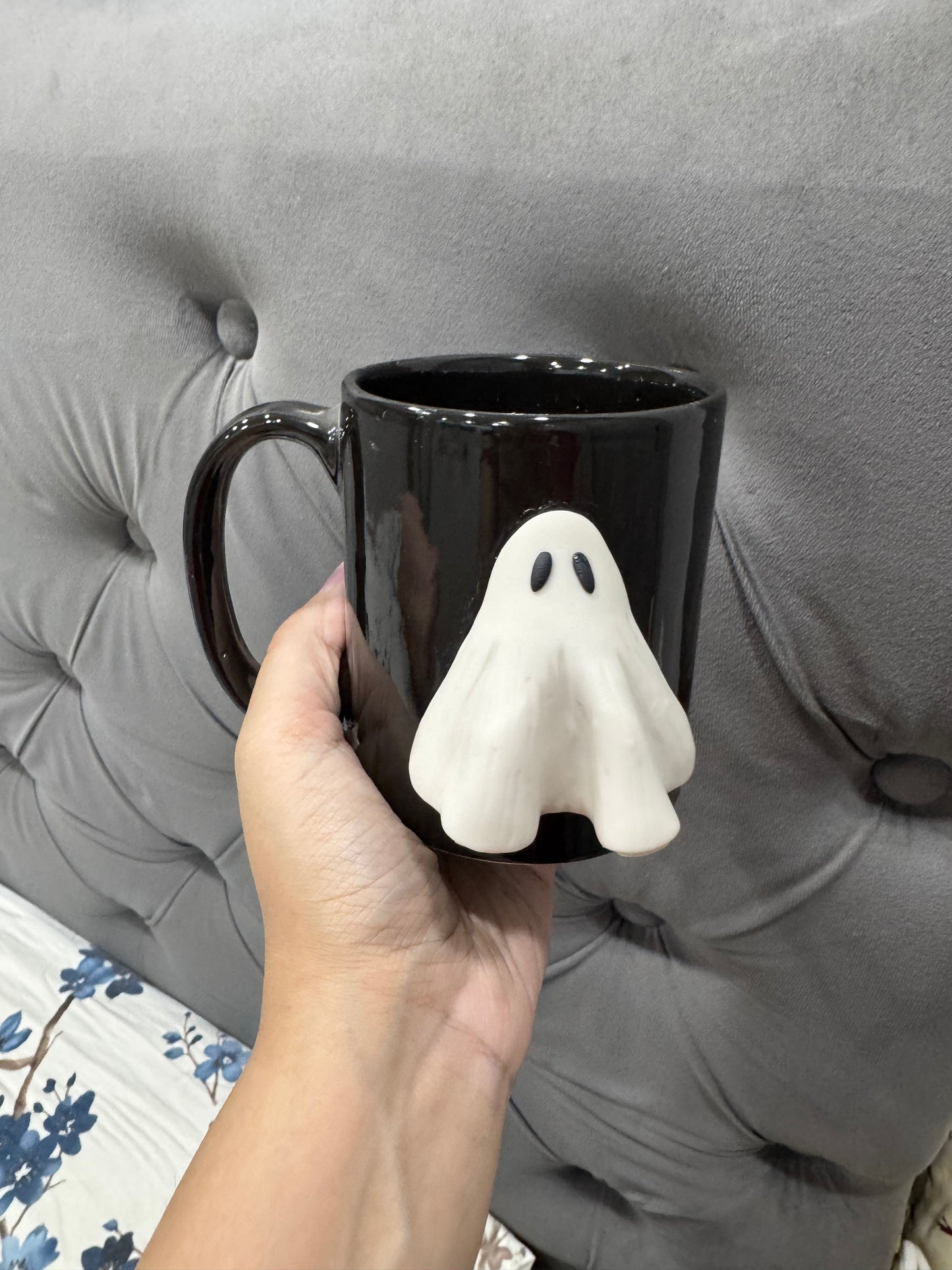Cute Halloween Ghost Design Mug