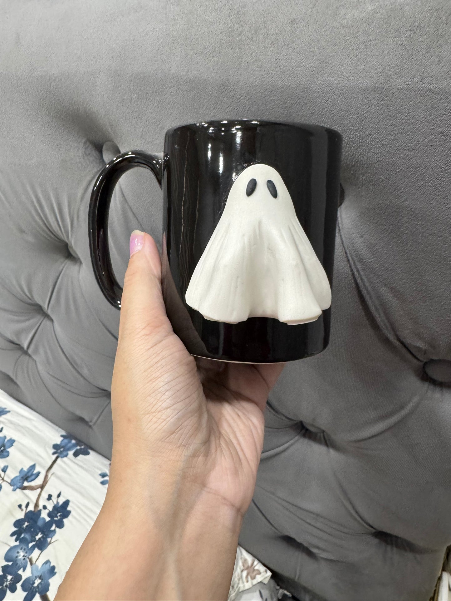 Cute Halloween Ghost Design Mug