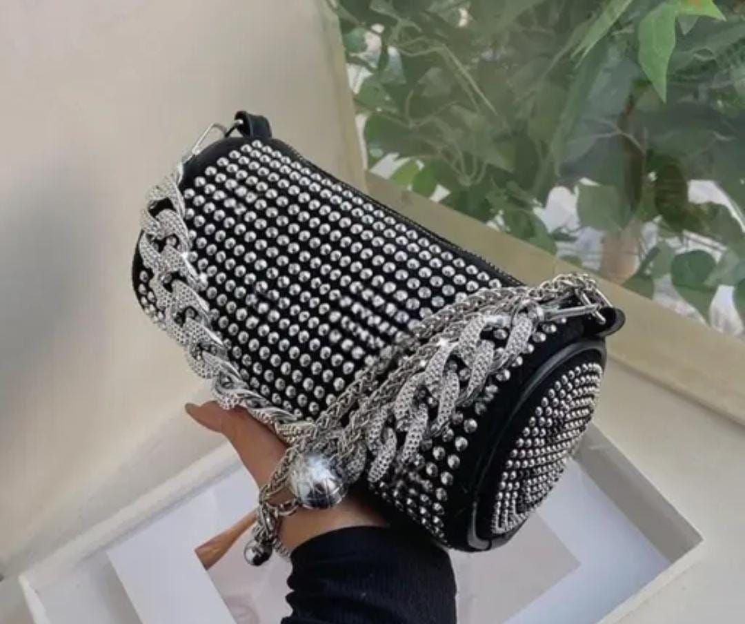 Elegant Rhinestone Hobo Bag with Studded Chain