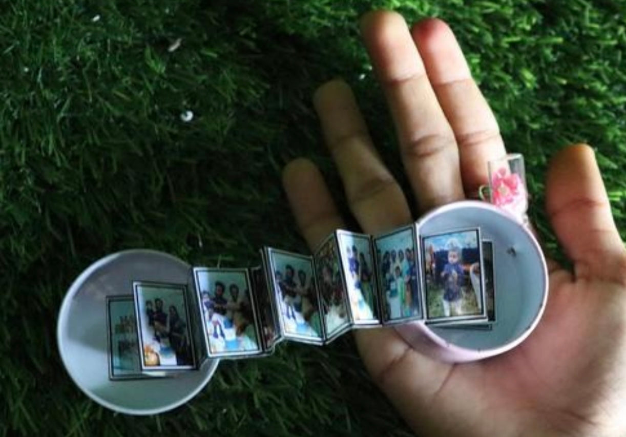 Customised Mini Photo Album Box Keychain (with 16 Photos)