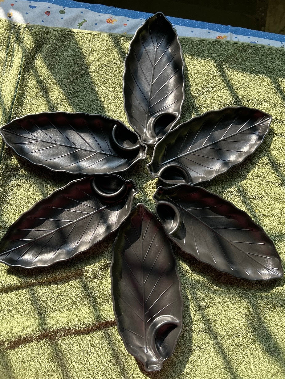 Leaf Shape Snack Plate/Tray - Set of 6