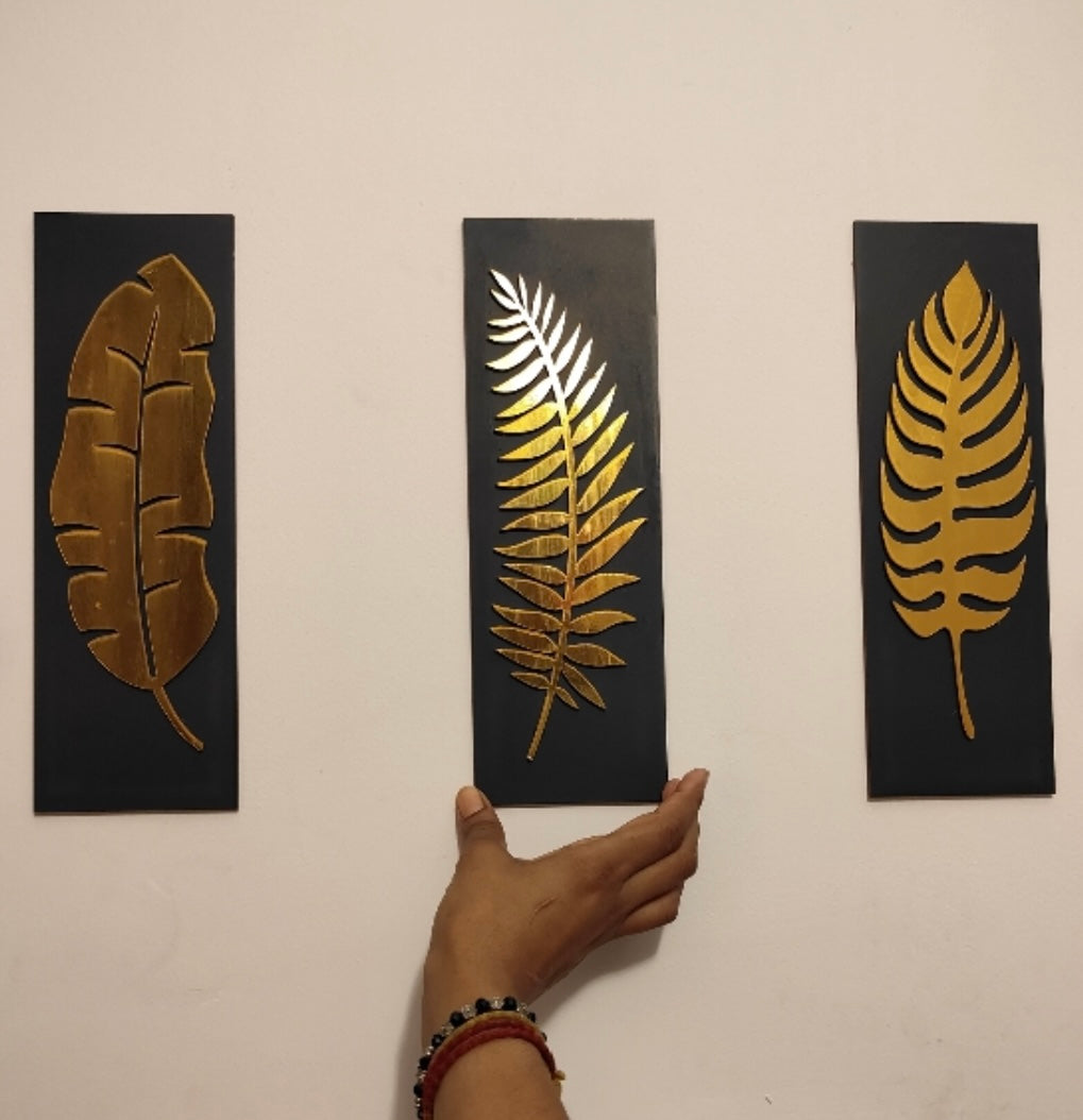 Leaf Design Gold Metal Wall Art - Set of 3