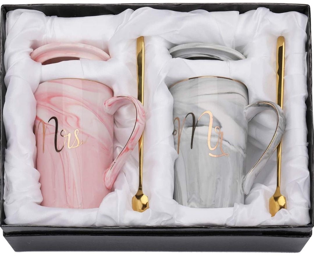 Mr. & Mrs. Mugs Set with Lid & Stirrer