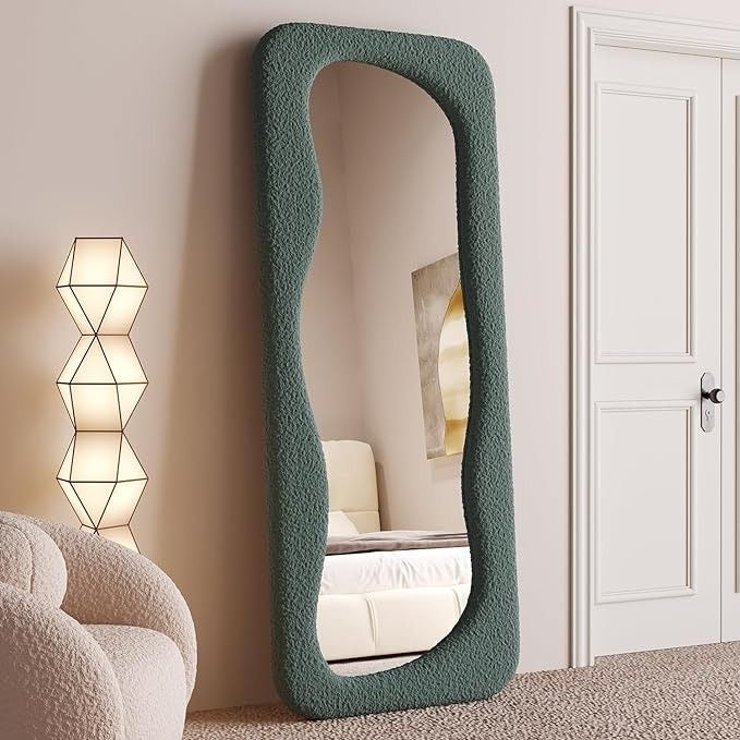 Nordic Wavy Irregular Mirror