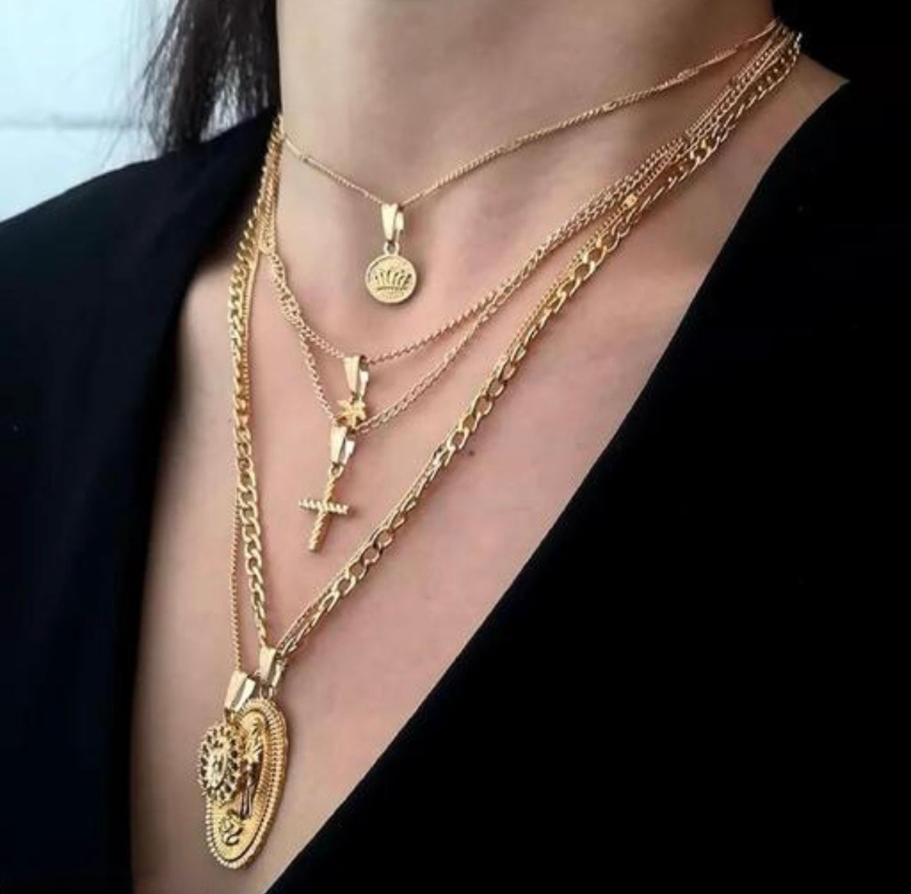 Gold-plated Multi Layered Choker Clavicle Necklace