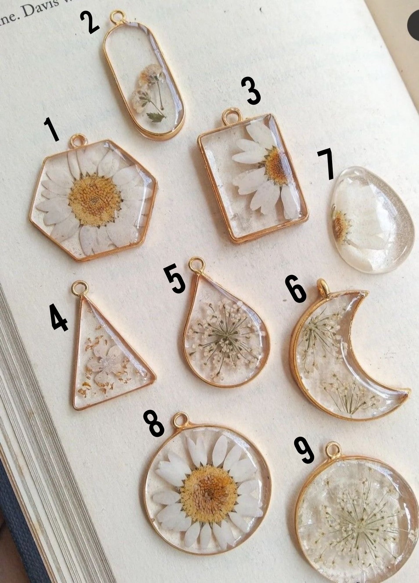 Pendants with Real Pressed Flowers