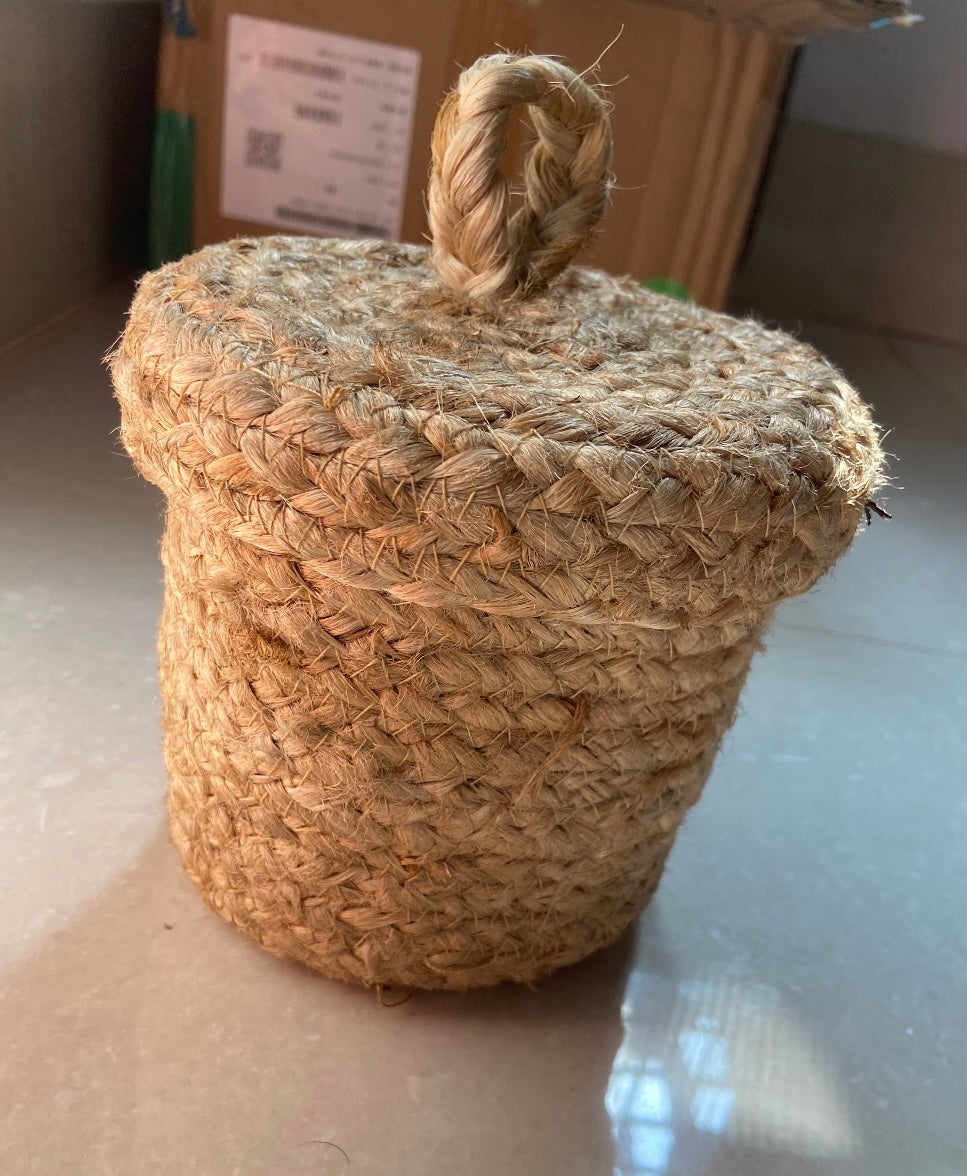 Natural Jute Coasters - Set of 6 with Basket