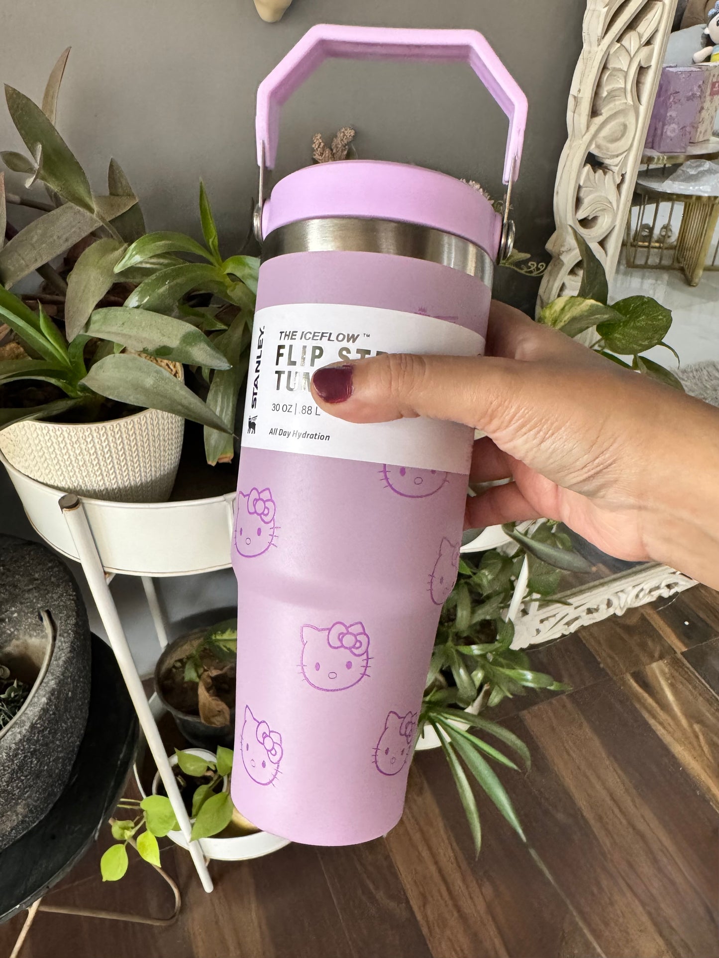 Exclusive “Hello Kitty” Stanley Cup - 1200 ml