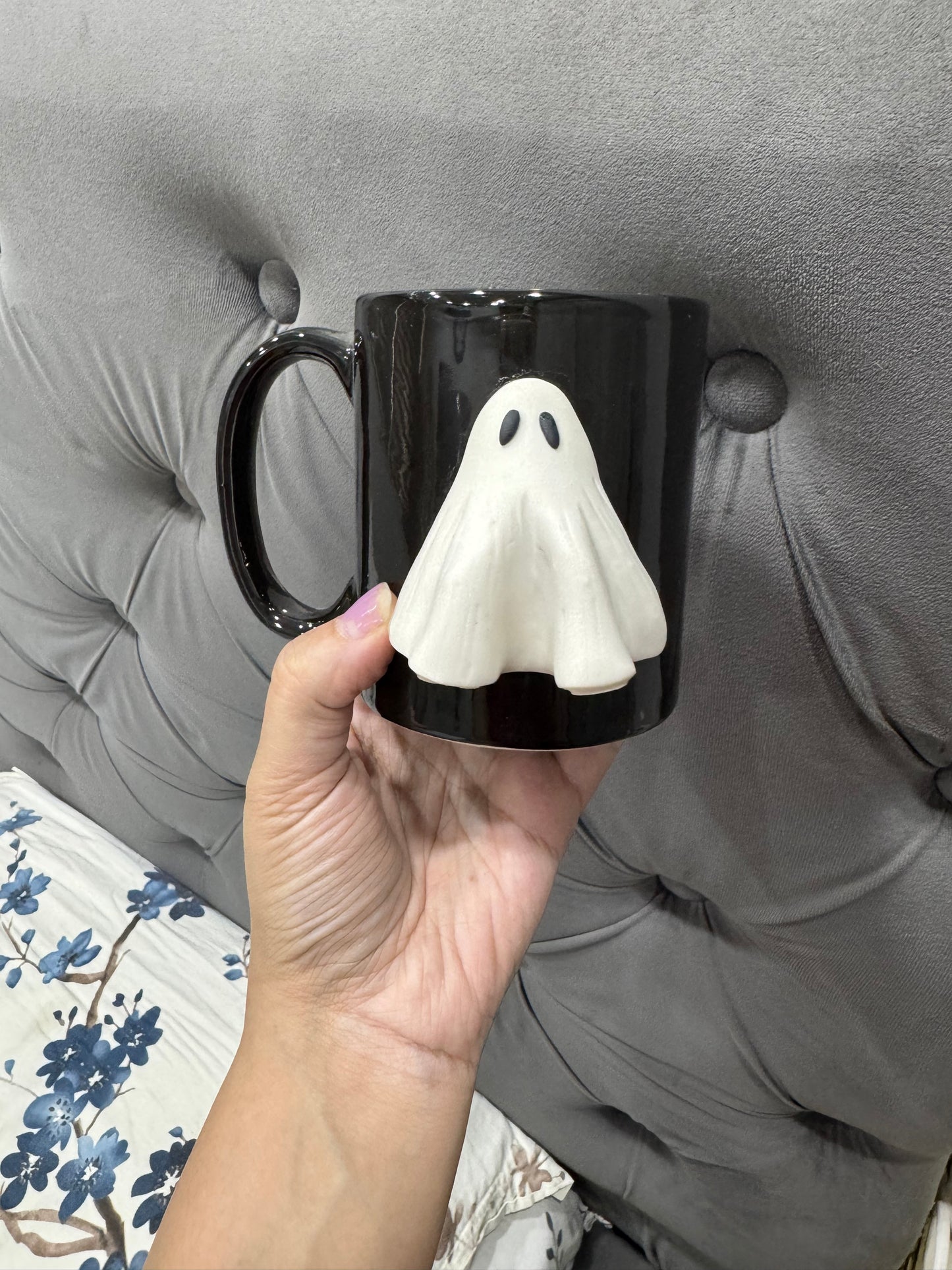 Cute Halloween Ghost Design Mug