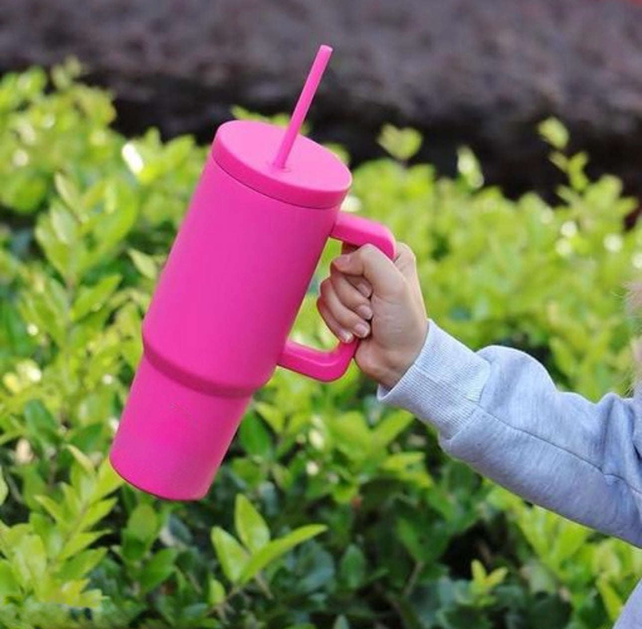 Stanley Mug Imitation Tumbler with Straw & Lid (Fuchsia Pink)