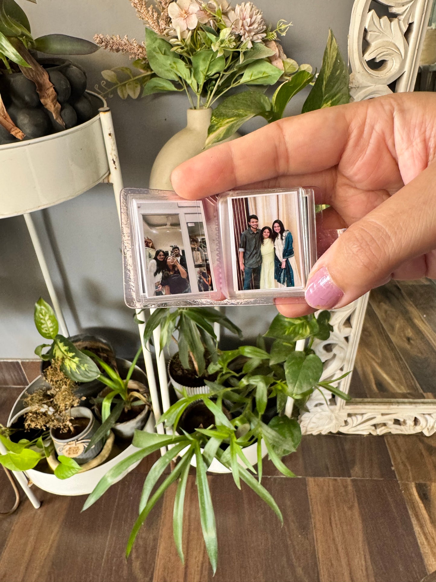 Personalised Mini Scrapbook Photo Album Keychain (with 16 Photos)