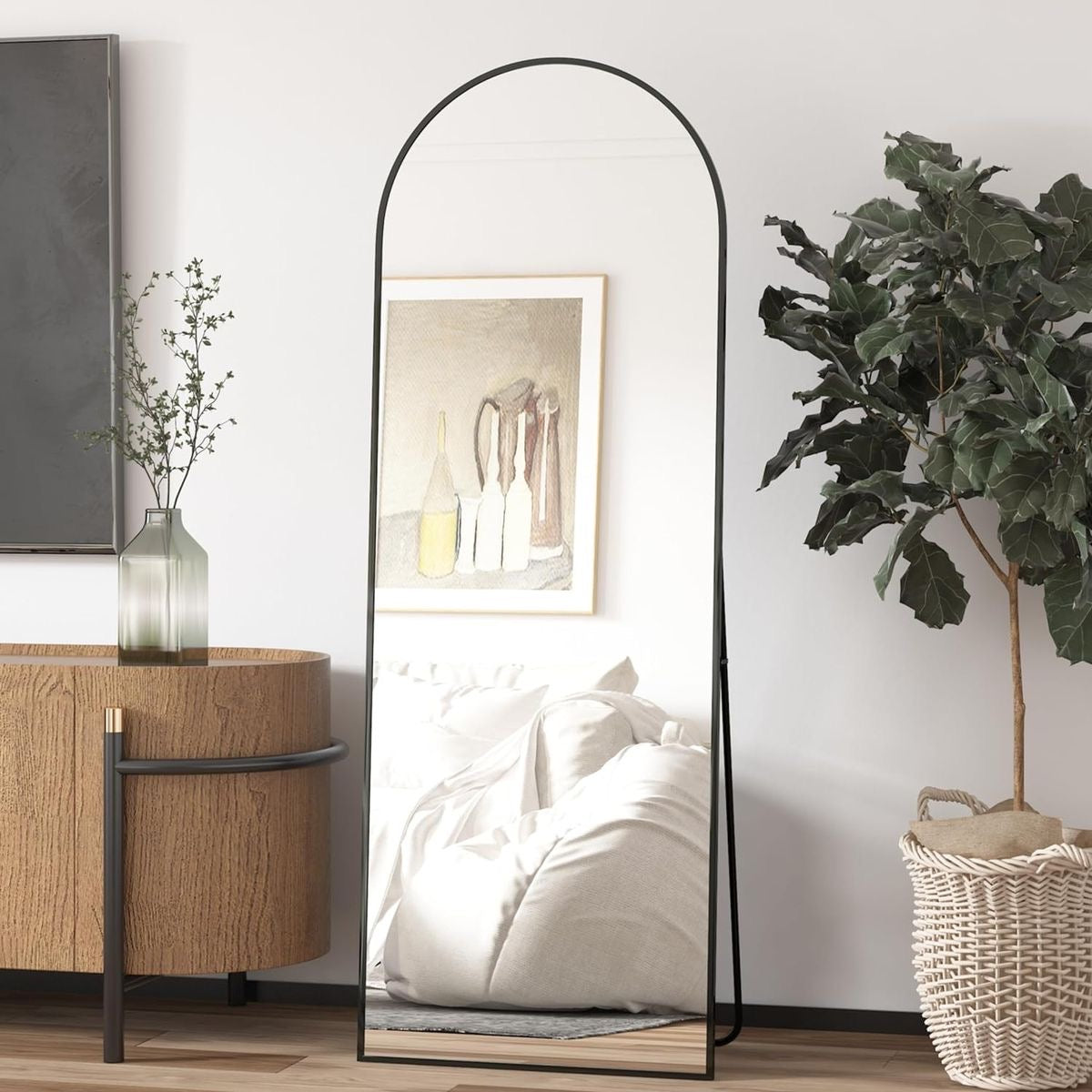 Decorative Full Length Arched Metal Frame Standing Mirror with Stand