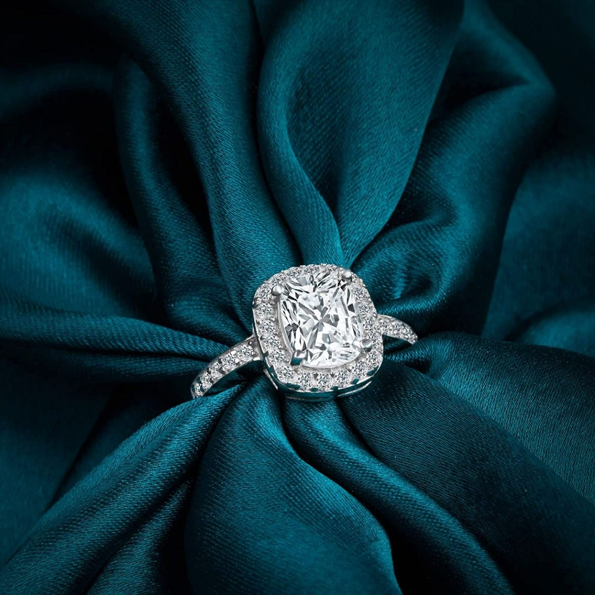 Classic Sterling Silver Solitaire Intimation Ring