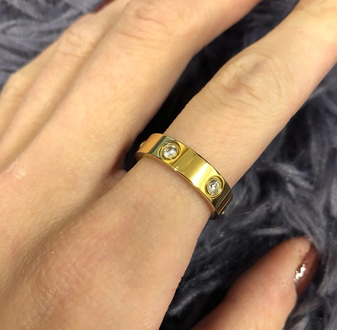 Exclusive Cartier Love Ring Imitation