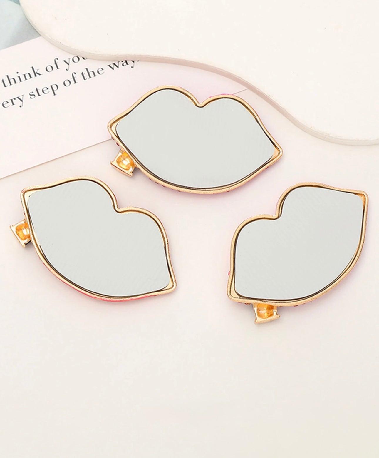 Rhinestones Studded Lip Shape Makeup Mirror