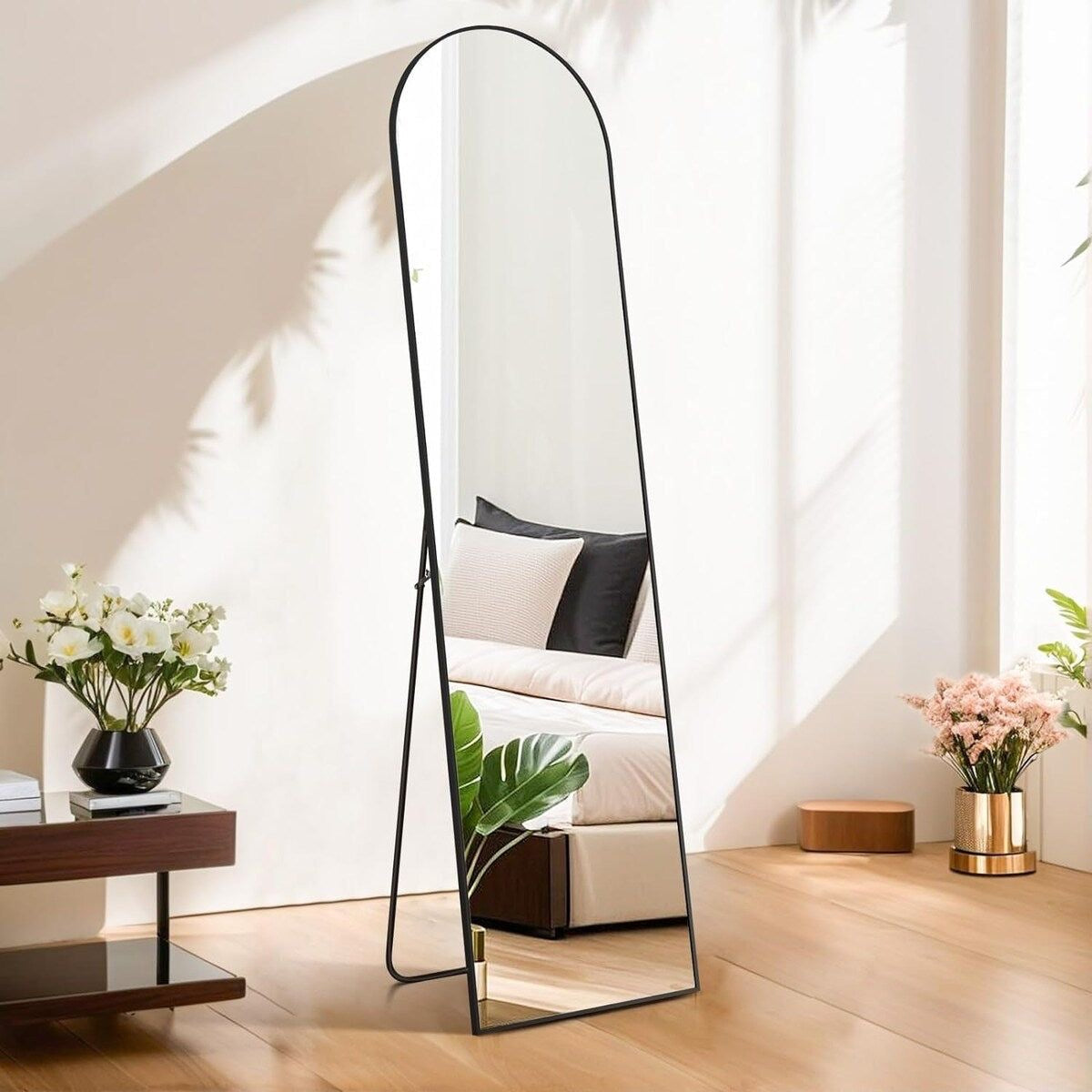 Decorative Full Length Arched Metal Frame Standing Mirror with Stand