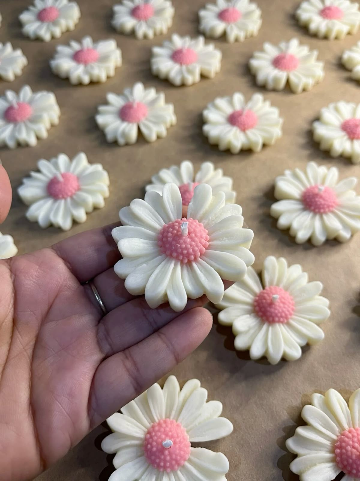 Cute Daisy Candle