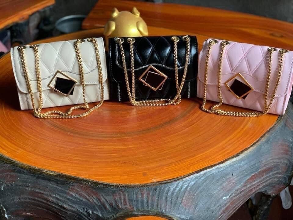 Faux Leather Chain Strap Crossbody Bag