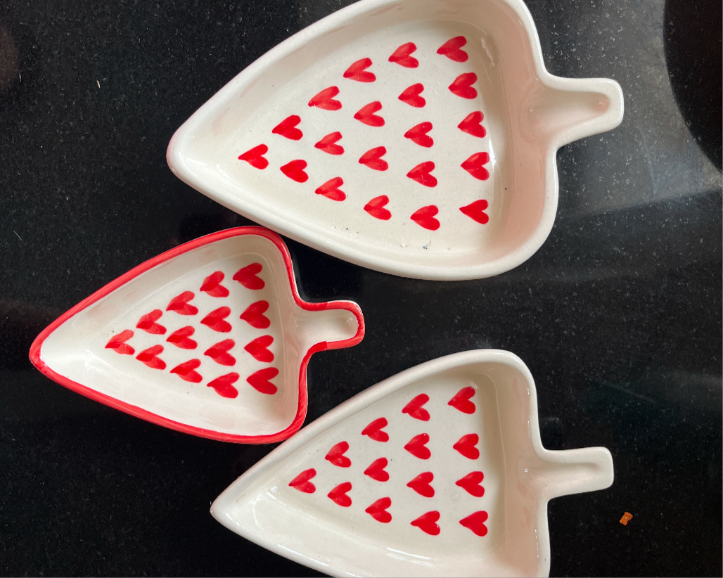 Ceramic Leaf Shaped Heart Print Serving Trays - Set of 3