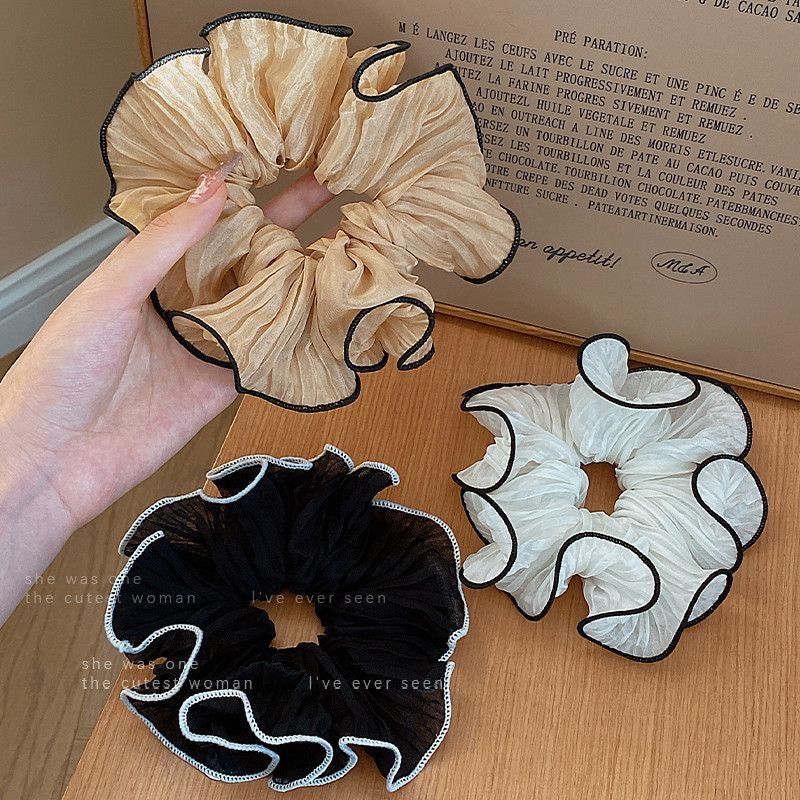 Elegant Pleated Lace Srunchies - Set of 2
